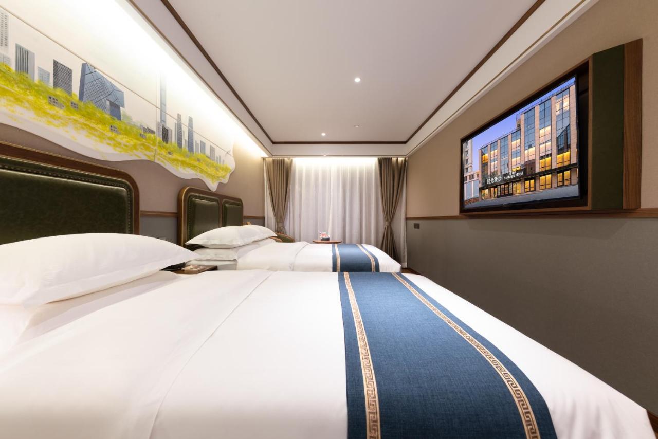 Nost Algia S Hotel Near Beijing Cbd - Cctv, China Zun, Skp And Sanlitun, Tian'Anmen Square, Forbidden City, Free Daily Necessities, Free Night Snack, Free Laundry, English Communication Well, Free Travel Advice , Free Gymnastic, 외부 사진