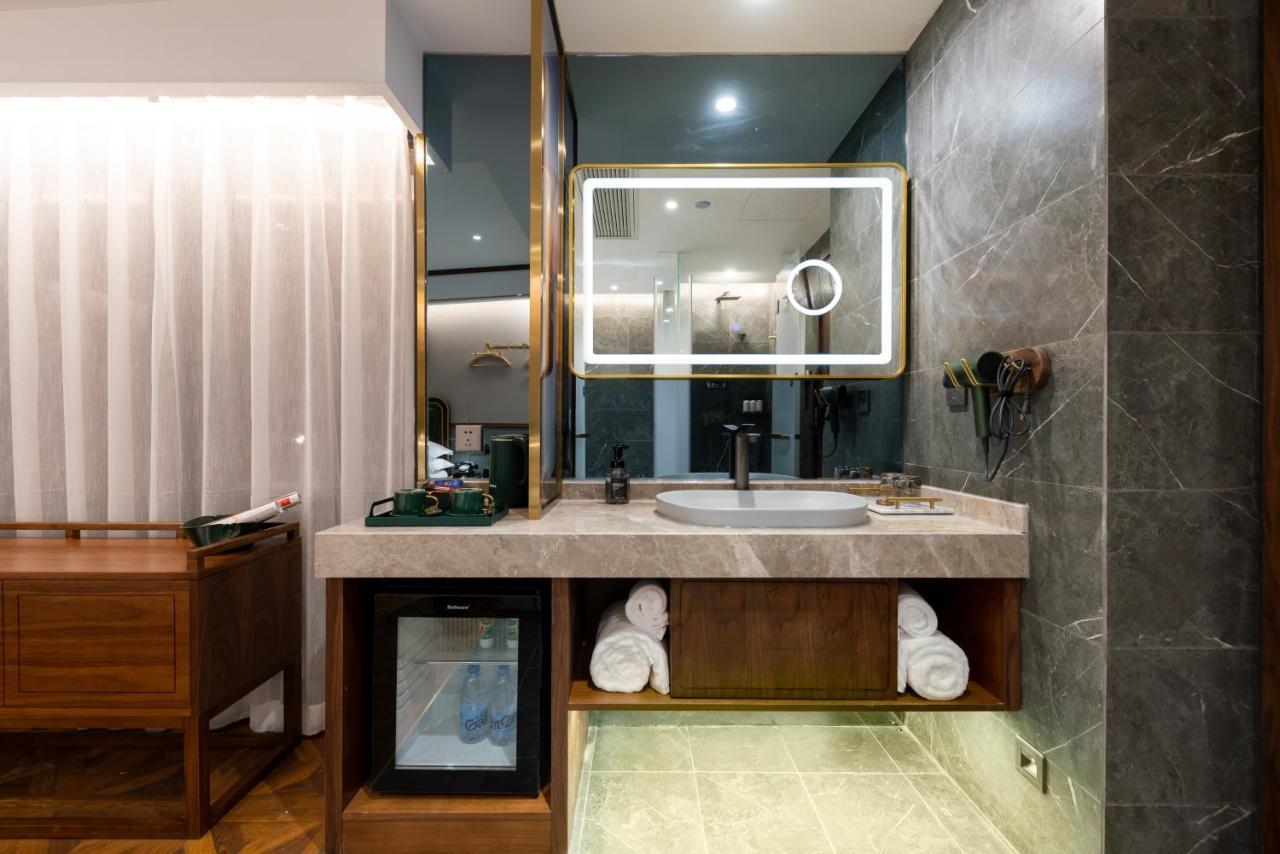 Nost Algia S Hotel Near Beijing Cbd - Cctv, China Zun, Skp And Sanlitun, Tian'Anmen Square, Forbidden City, Free Daily Necessities, Free Night Snack, Free Laundry, English Communication Well, Free Travel Advice , Free Gymnastic, 외부 사진
